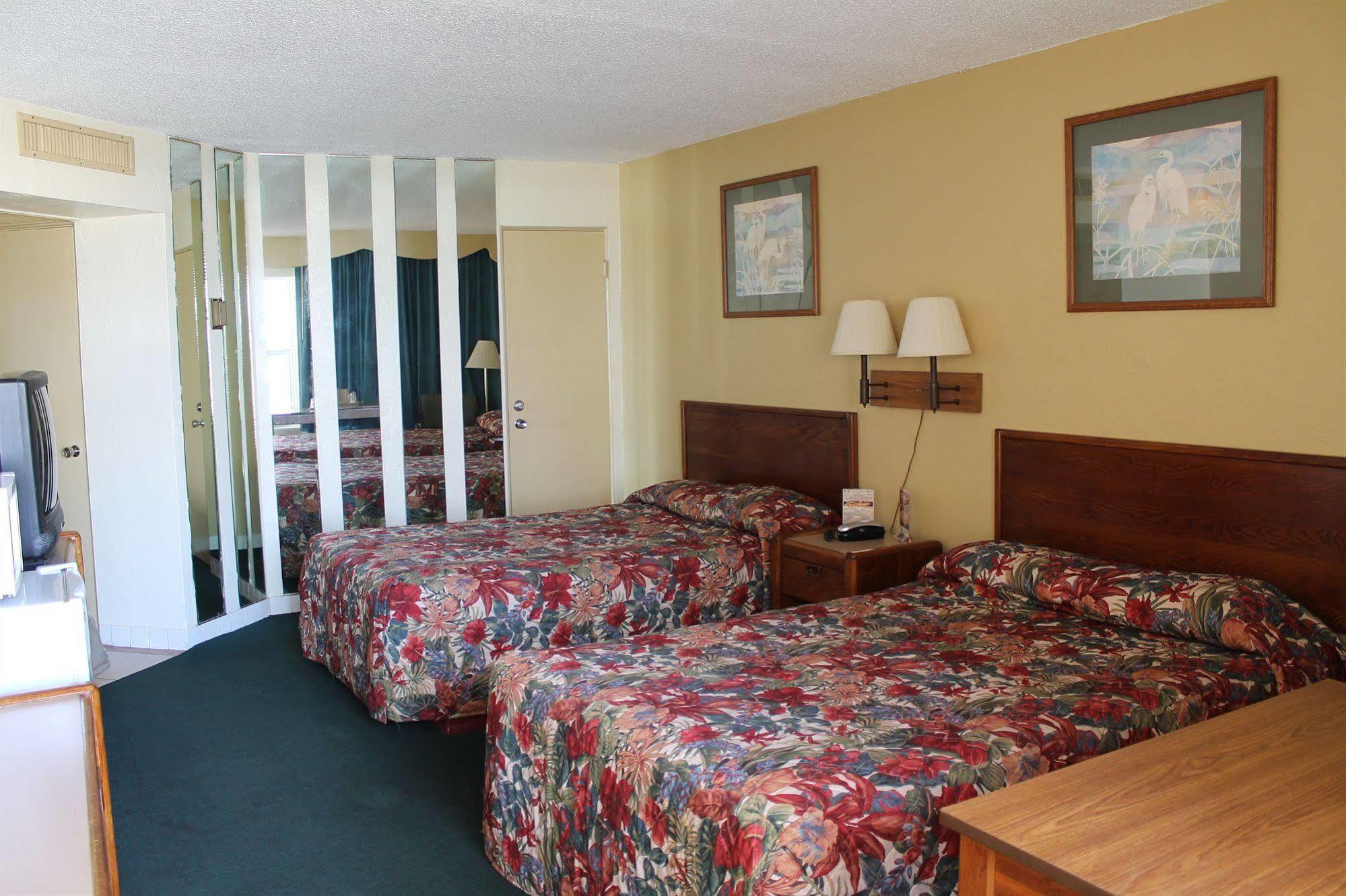 Grand Prix Motel Beach Front Daytona Beach Exterior foto